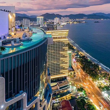 Panorama Beachfront Nha Trang Exterior foto