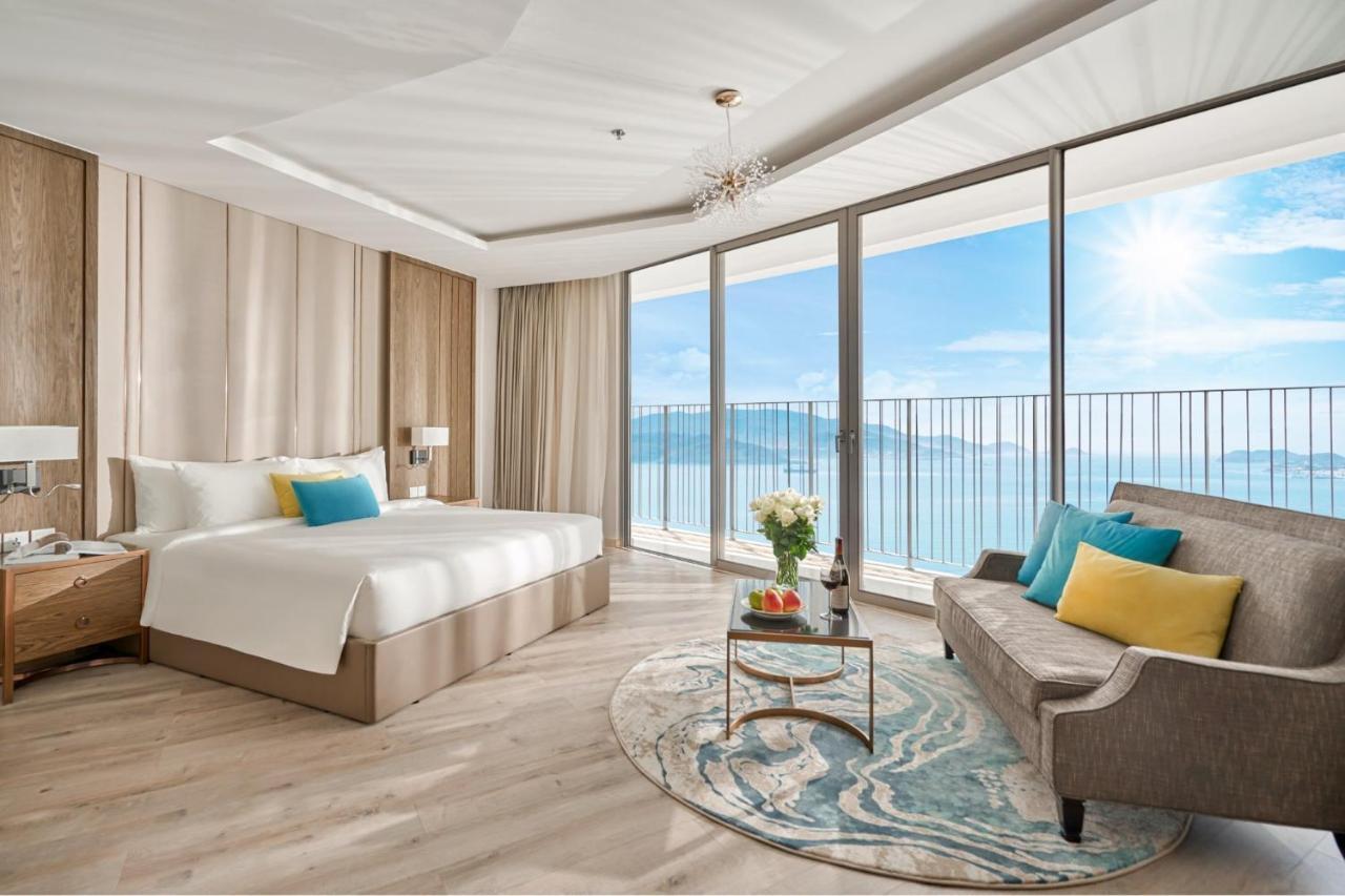 Panorama Beachfront Nha Trang Exterior foto