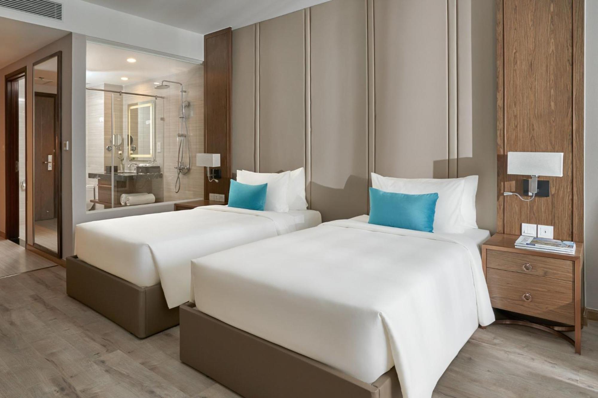 Panorama Beachfront Nha Trang Exterior foto